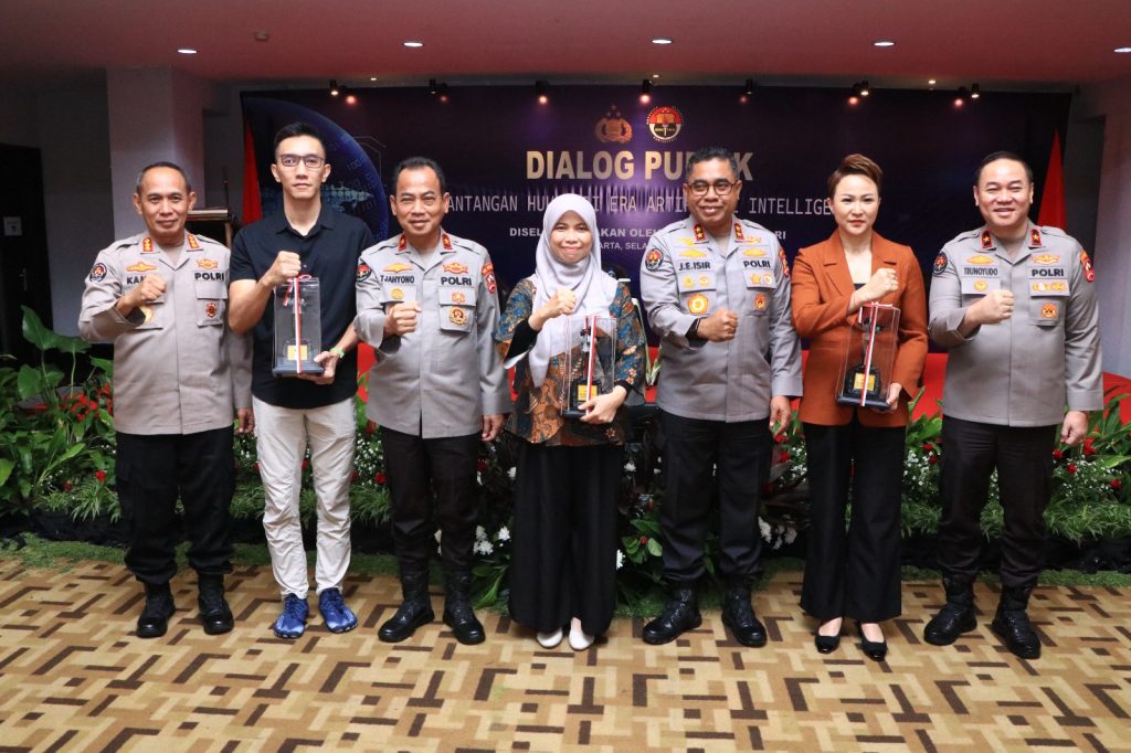 Divhumas Polri Gelar Dialog Publik Bahas Tantangan Hukum di Era AI