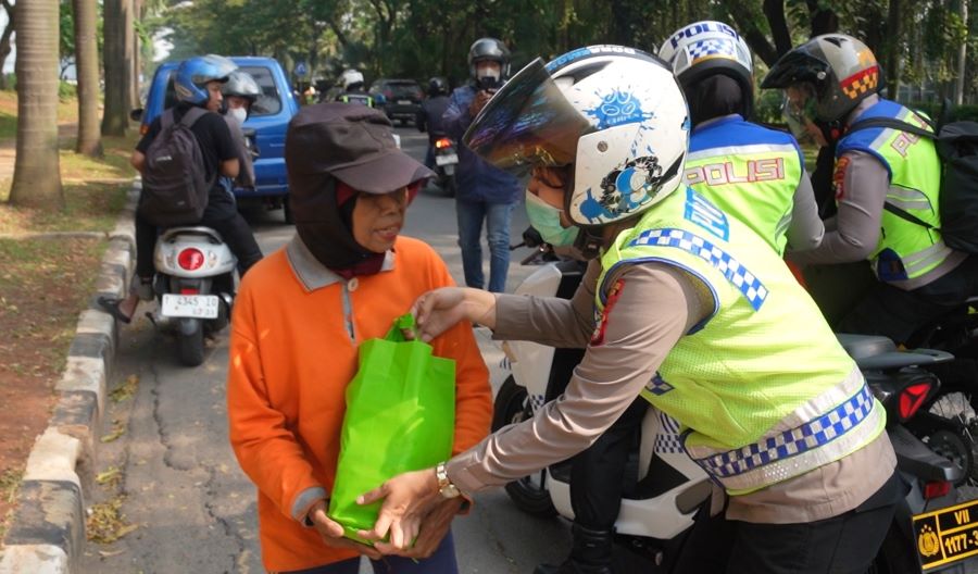 Kapolres Metro Bekasi memperingati semangat Hari Kartini