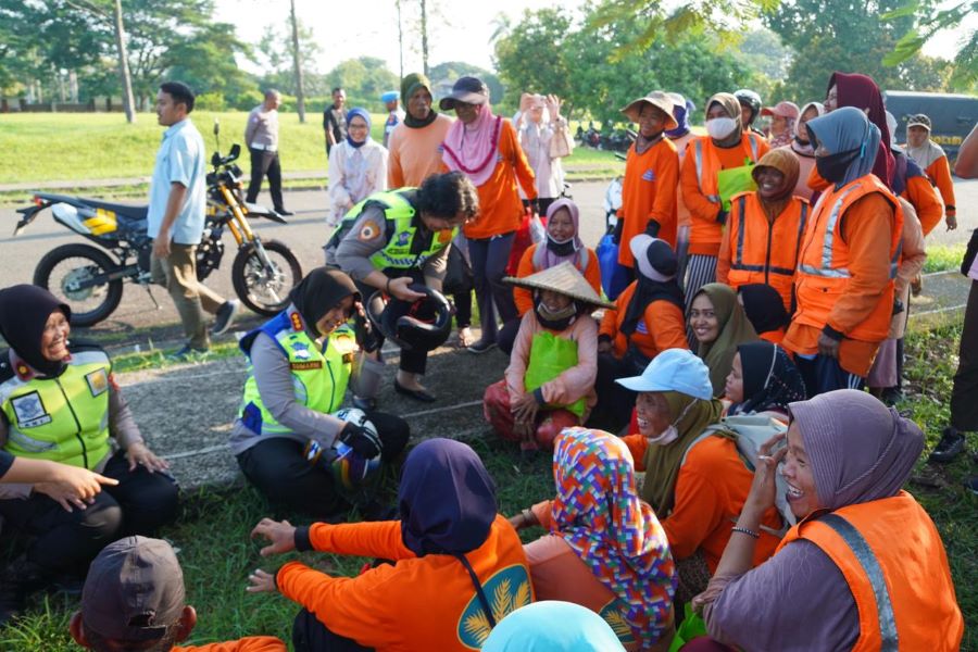 Kapolres Metro Bekasi memperingati semangat Hari Kartini