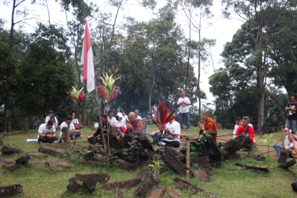 Kegiatan doa lintas spiritualitas